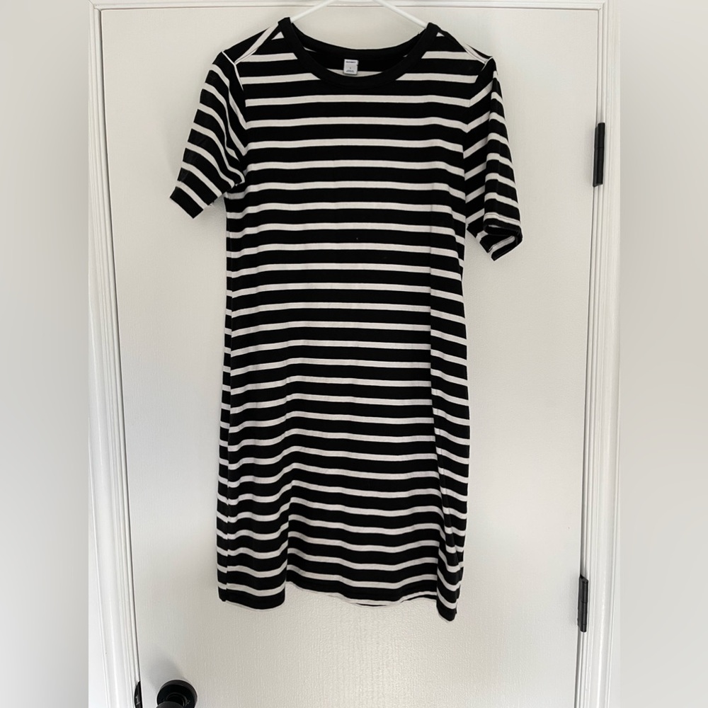 Old Navy T-Shirt Dress